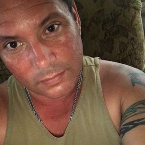 Meet your Posher, Eduardo